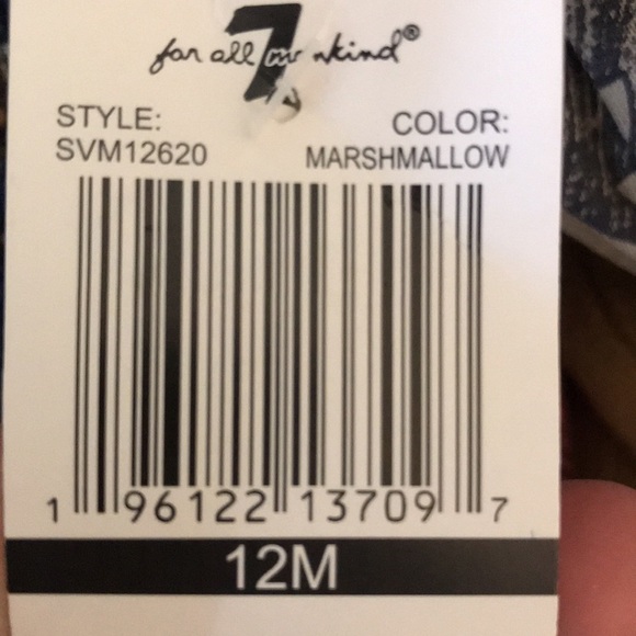 Boy’s Collared Dress Shirt - Picture 5 of 5